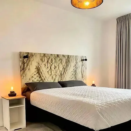 Aura Iii - Modern & Komfortabel, 2-raum